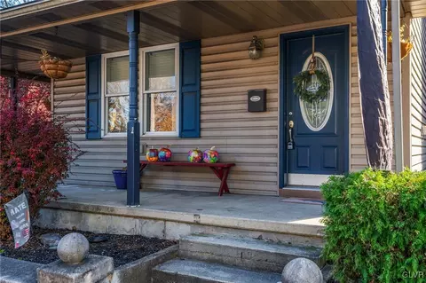 804 Columbia Ave, Sinking Spring, PA 19608 photo 4