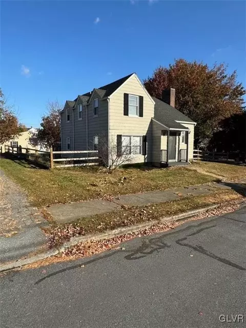 341 High St, Tatamy, PA 18085