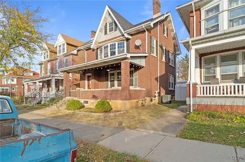 1032 Linden St, Bethlehem, PA 18018