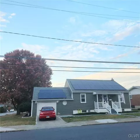 1169 Howertown Rd, Catasauqua, PA 18032