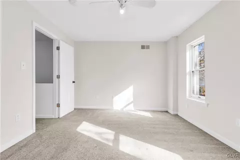 1125 Amplex St, Bethlehem, PA 18015 photo 14