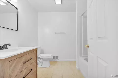 1125 Amplex St, Bethlehem, PA 18015 photo 15