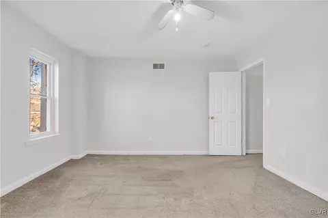 1125 Amplex St, Bethlehem, PA 18015 photo 12