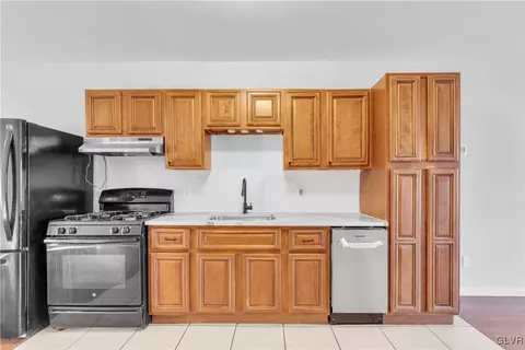 1125 Amplex St, Bethlehem, PA 18015 photo 6