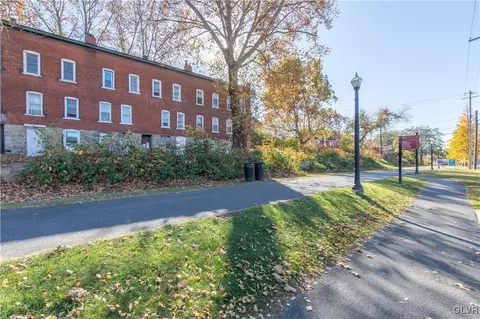 1125 Amplex St, Bethlehem, PA 18015 photo 26
