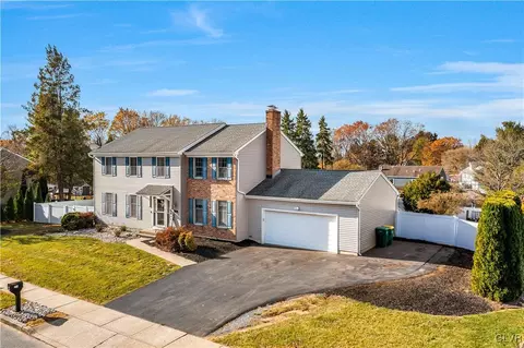 21 Tamarack, Palmer Township, PA 18045