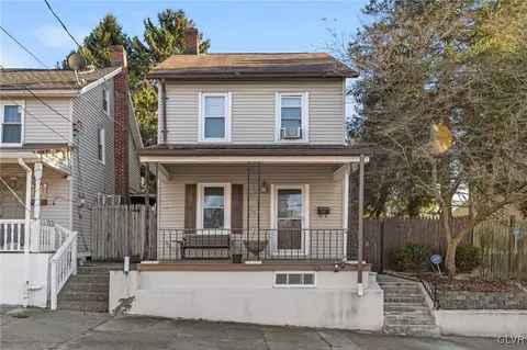 272 E Walnut St, Allentown, PA 18109
