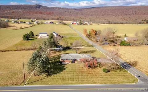 5505 Mountain Rd, Germansville, PA 18053