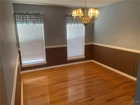 2910 Sickle Rd, Bath, PA 18014 photo 14