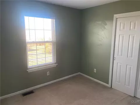2910 Sickle Rd, Bath, PA 18014 photo 20