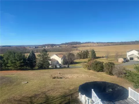 2910 Sickle Rd, Bath, PA 18014 photo 22