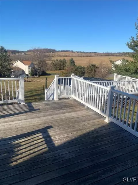 2910 Sickle Rd, Bath, PA 18014 photo 23