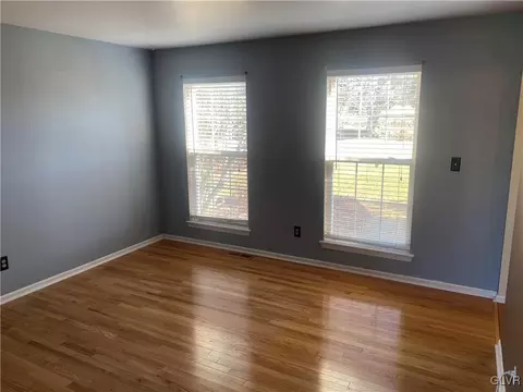 2910 Sickle Rd, Bath, PA 18014 photo 15