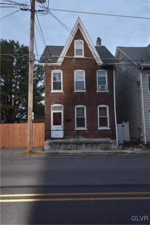 465 W Berwick St, Easton, PA 18042