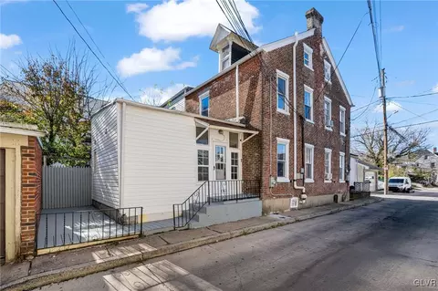 1114 Edison St, Allentown, PA 18101
