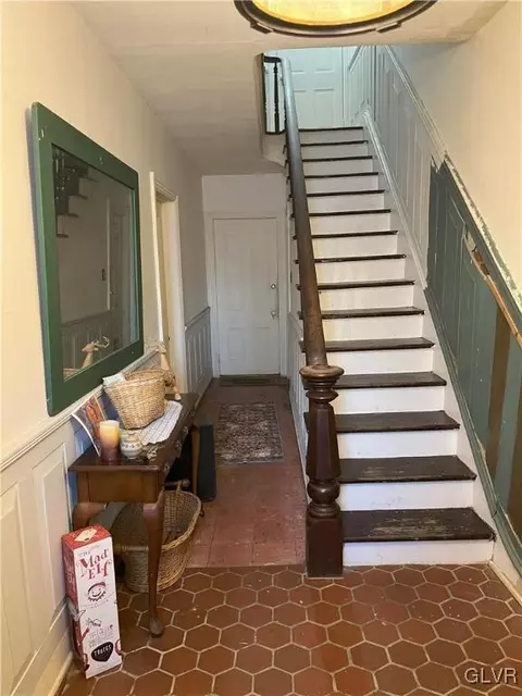122 E Goepp St, Bethlehem, PA 18018 photo 8