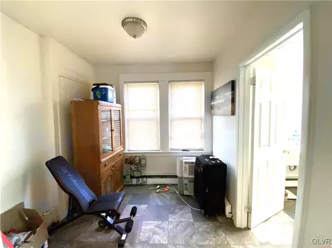 641 Spring St, Bethlehem, PA 18018 photo 7