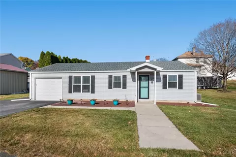 530 Penn St, Bath, PA 18014