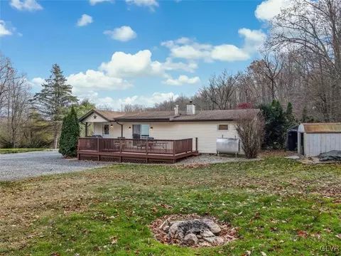 3320 W Walker Rd, Bath, PA 18014 photo 38