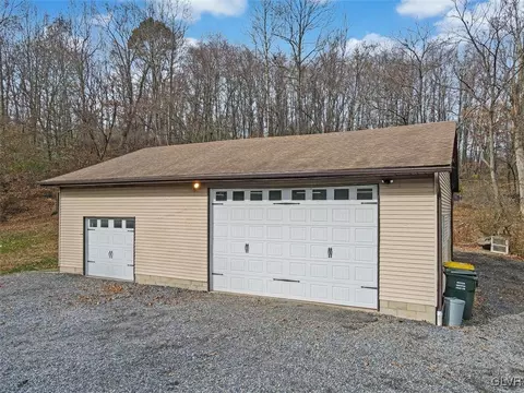 3320 W Walker Rd, Bath, PA 18014 photo 34