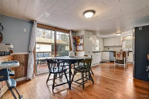 3320 W Walker Rd, Bath, PA 18014 photo 17