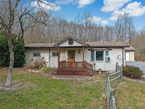 3320 W Walker Rd, Bath, PA 18014
