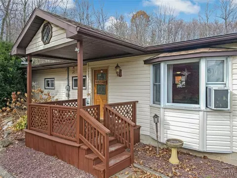 3320 W Walker Rd, Bath, PA 18014 photo 2