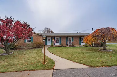 1051 N 12th St, Allentown, PA 18102