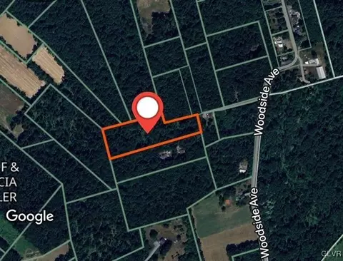 Woodside Avenue, Longswamp Twp, PA 19539