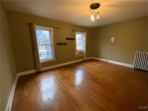 409 4th St, Bethlehem, PA 18015 photo 12