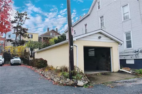 409 4th St, Bethlehem, PA 18015 photo 29
