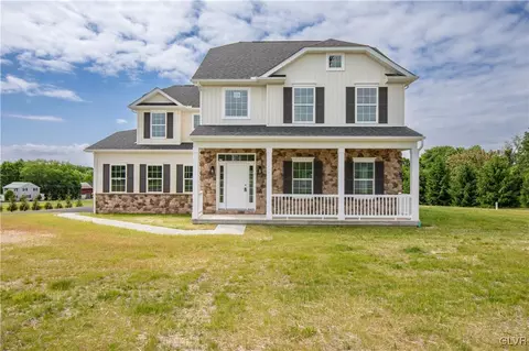 1505 Seifert Rd, Nazareth, PA 18064