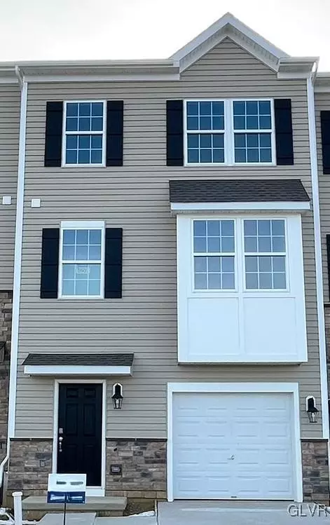8314 Alexander Ct, Macungie Twp, PA 18031