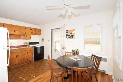 3003 Cornwall Rd, Bethlehem, PA 18017 photo 5