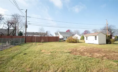 3003 Cornwall Rd, Bethlehem, PA 18017 photo 23