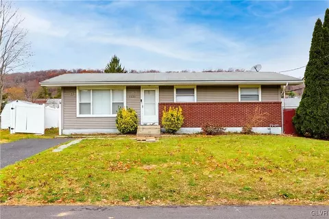 1231 Garden Ave, Allentown, PA 18103