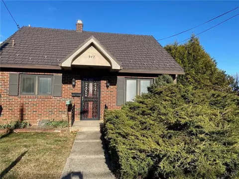 947 Hamilton St, Allentown, PA 18101