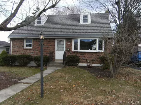 2267 S Poplar St, Allentown, PA 18103