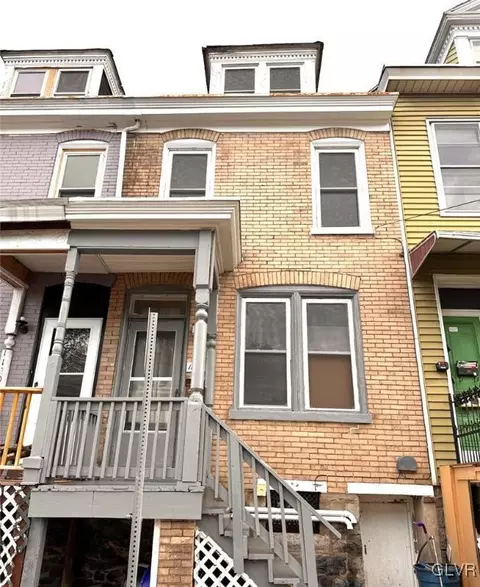 1122 Ferry St, Easton, PA 18042