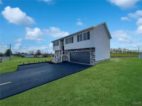 2448 Old Post Rd, Coplay, PA 18037 photo 34