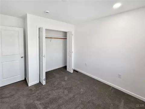 2448 Old Post Rd, Coplay, PA 18037 photo 14