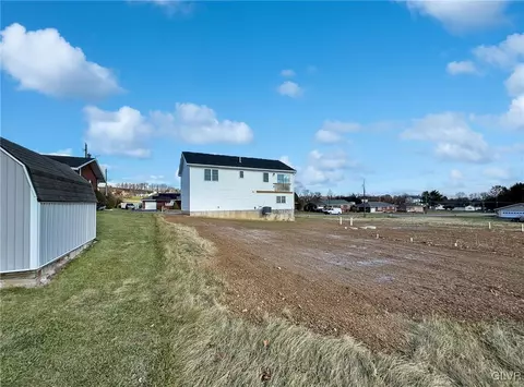 2448 Old Post Rd, Coplay, PA 18037 photo 24