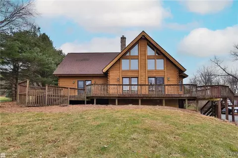 7187 Carls Hill Rd, Zionsville, PA 18092