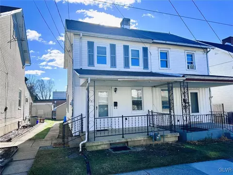 219 Church St, Catasauqua, PA 18032