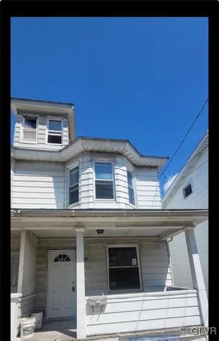 231 W Early Ave, Coaldale, PA 18218