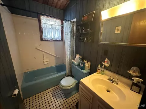 310 Lower Chipmunk Ct, Pike, PA 18324 photo 11