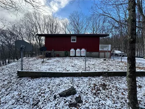 310 Lower Chipmunk Ct, Pike, PA 18324 photo 19
