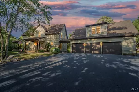 1340 Fireline Rd, Palmerton, PA 18071
