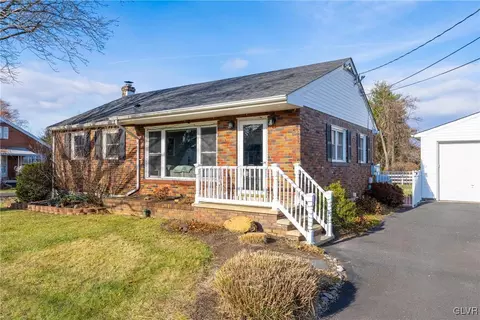 3831 E Hopewell Rd, Saucon Twp, PA 18034
