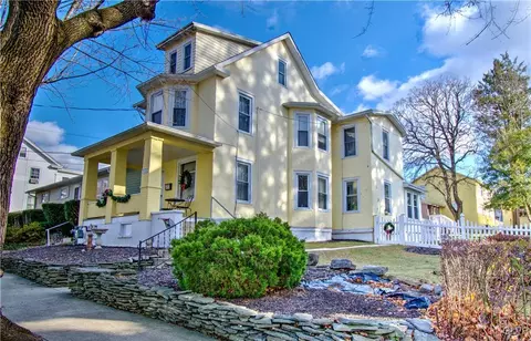 812 Lehigh 812 Oak St, Jim Thorpe, PA 18229